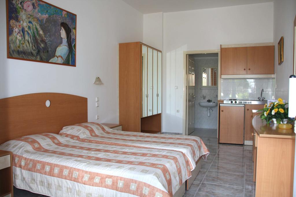 Sun Maris Aparthotel Фалираки Стая снимка